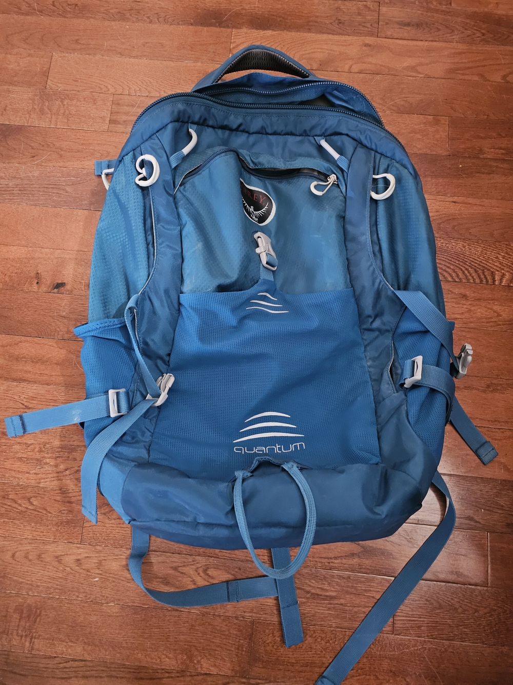Osprey Quantum Pack In Ice Blue